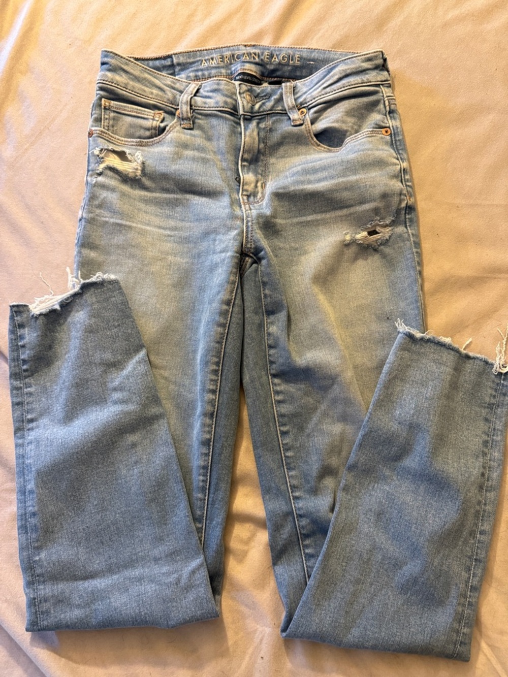 American Eagle Outfitters Light Wash Distressed Skinny Jeans